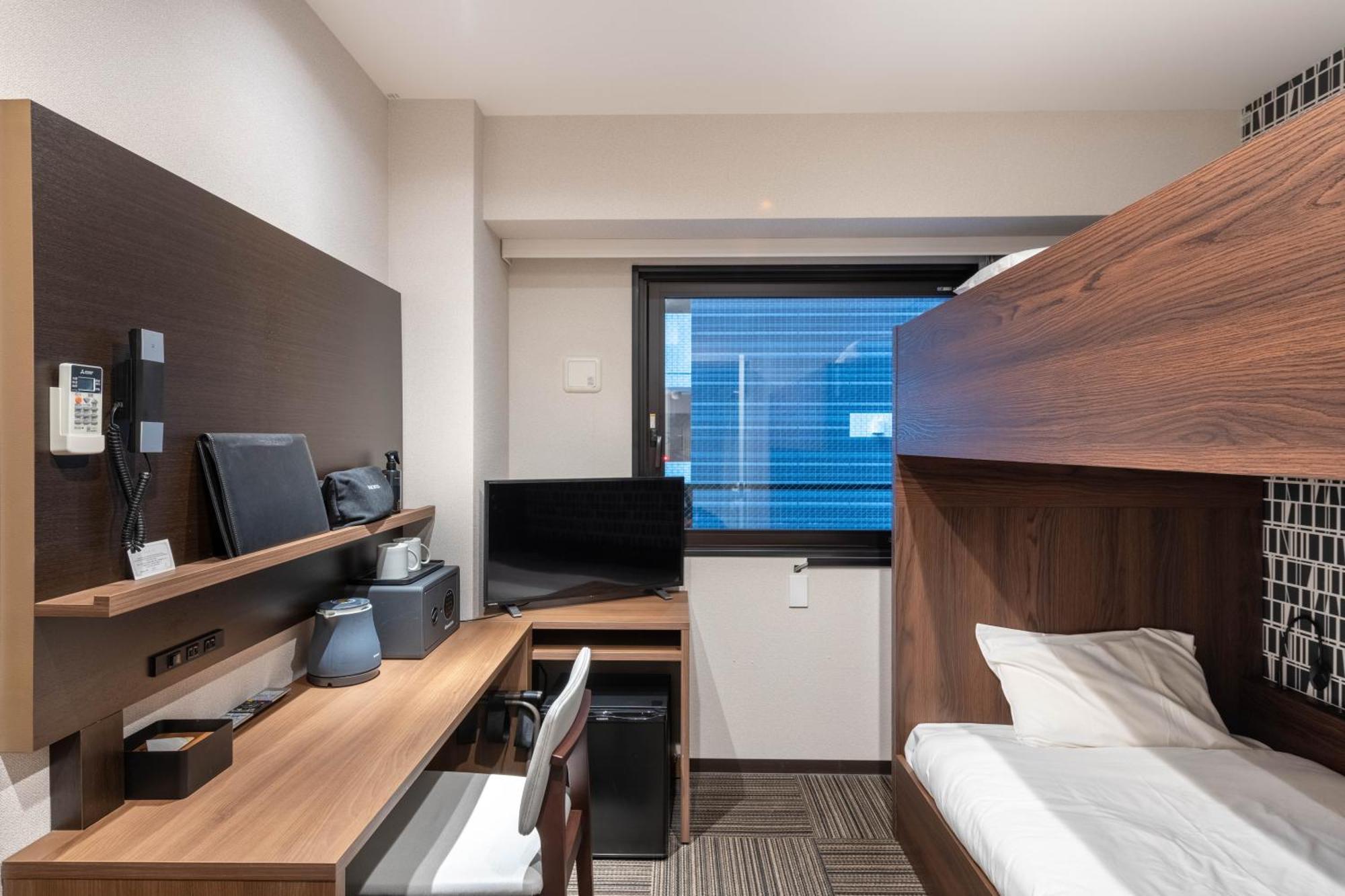 Hotel Sanrriott Osaka Hommachi الغرفة الصورة