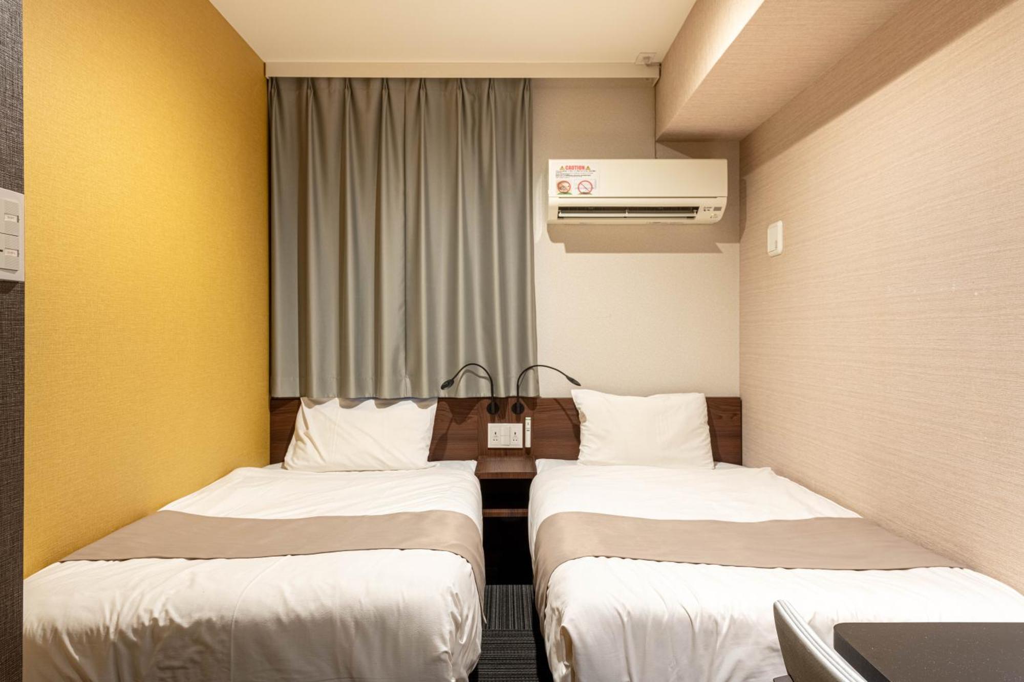 Hotel Sanrriott Osaka Hommachi الغرفة الصورة