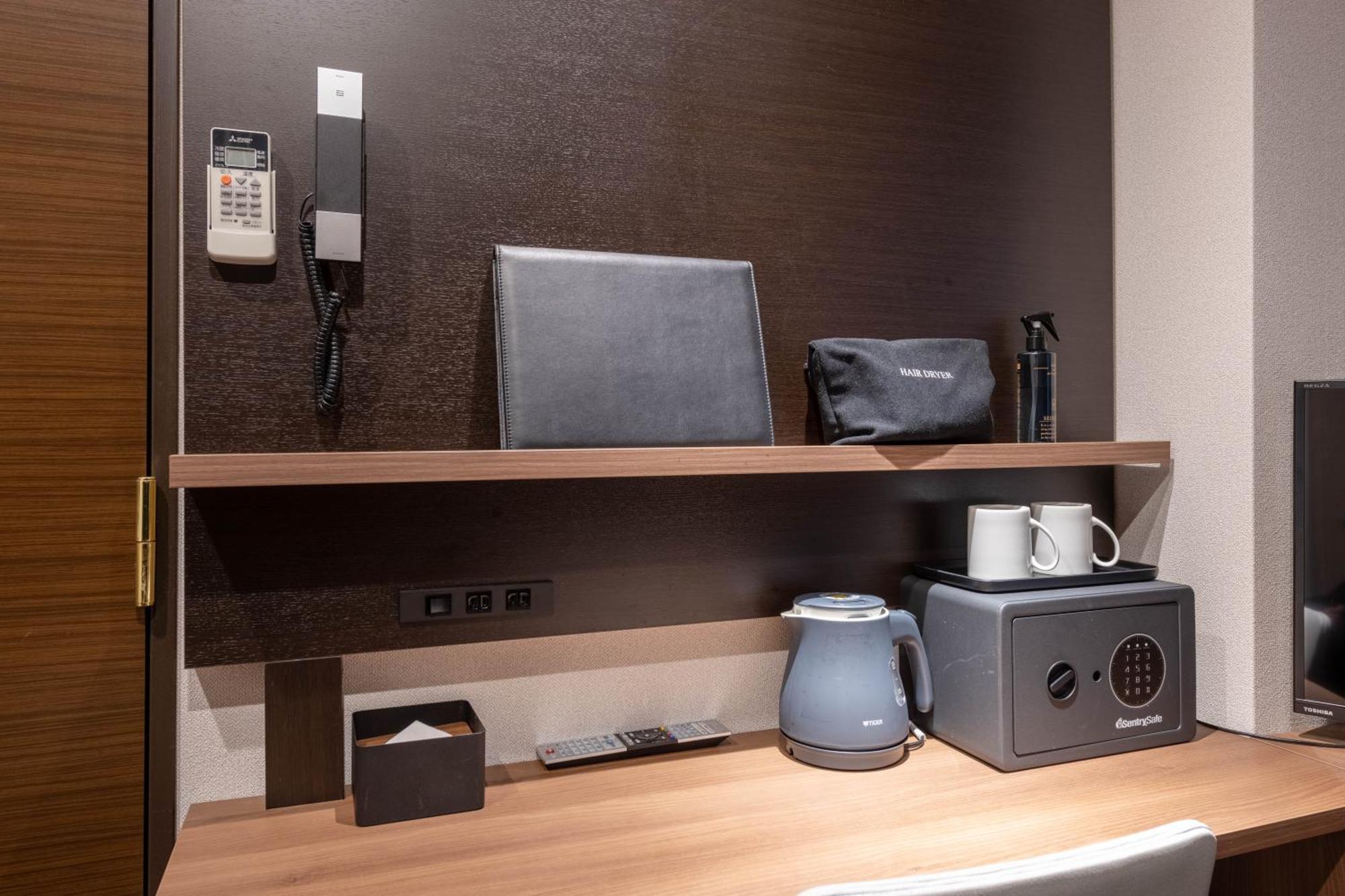 Hotel Sanrriott Osaka Hommachi الغرفة الصورة